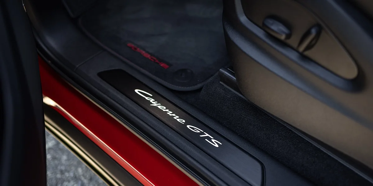  2026 Porsche Cayenne GTS.