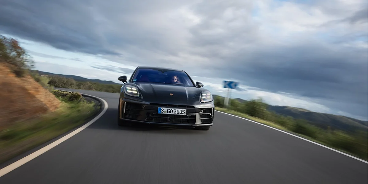 2026 Porsche Panamera driving