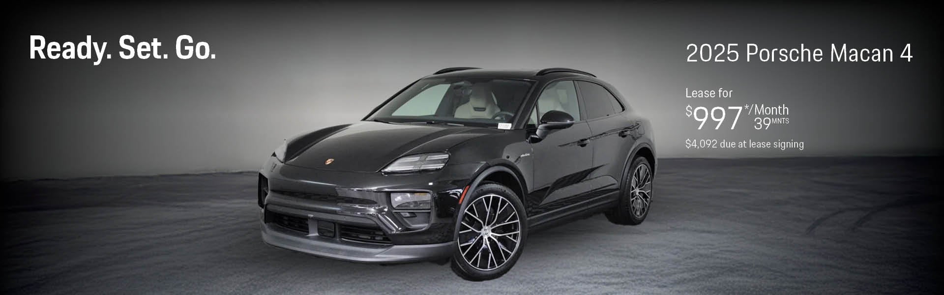 2025 Porsche Macan 4 